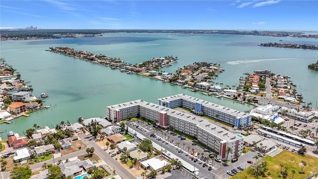 5575 GULF BOULEVARD 225, St Pete Beach, FL 33706