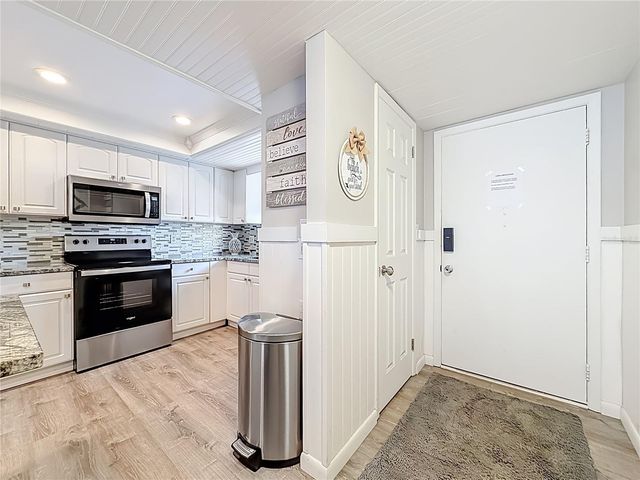 5575 GULF BOULEVARD 225, St Pete Beach, FL 33706