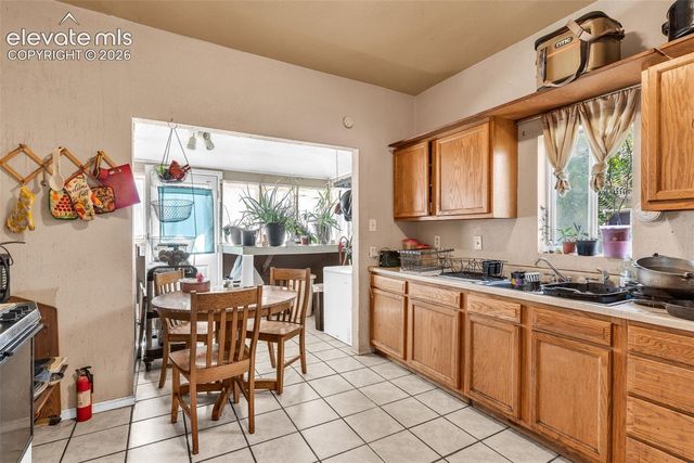 1008 E 8th Street, Pueblo, CO 81001