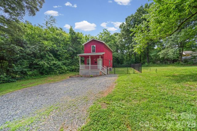 308 E 10th Street, Oakboro, NC 28129