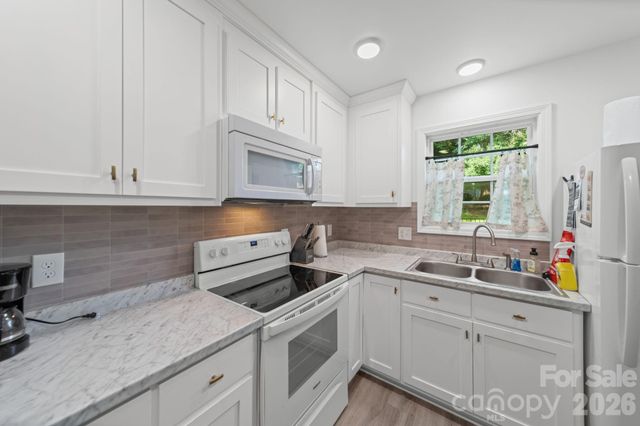 308 E 10th Street, Oakboro, NC 28129