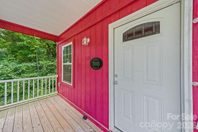 308 E 10th Street, Oakboro, NC 28129