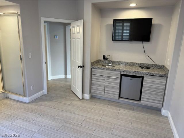 8218 Mount Nido Drive, Las Vegas, NV 89147