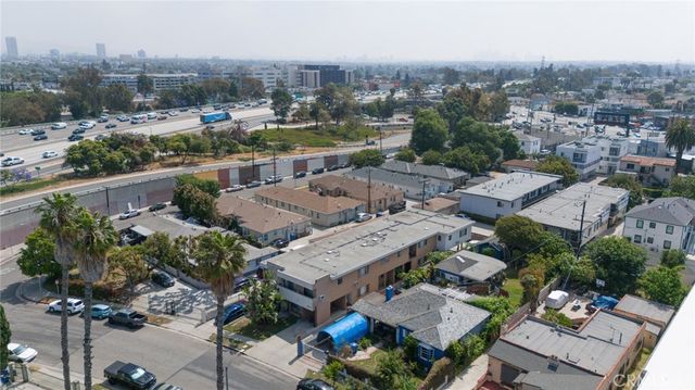 2614 S Garth Avenue, Los Angeles, CA 90034