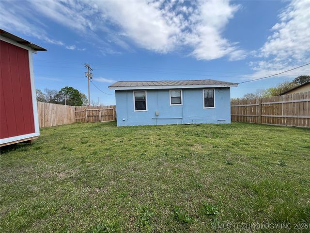 395 Woods Avenue N, Kansas, OK 74347
