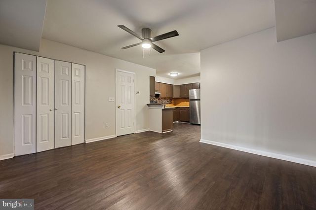 33 SPRUANCE RD, Dover, DE 19901