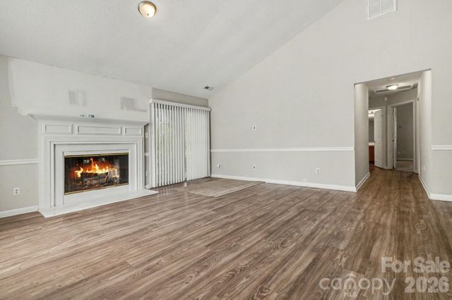 5513 Southminster Lane, Charlotte, NC 28216