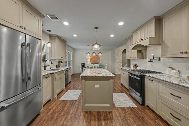 15022 Constellation Circle W, Willis, TX 77318