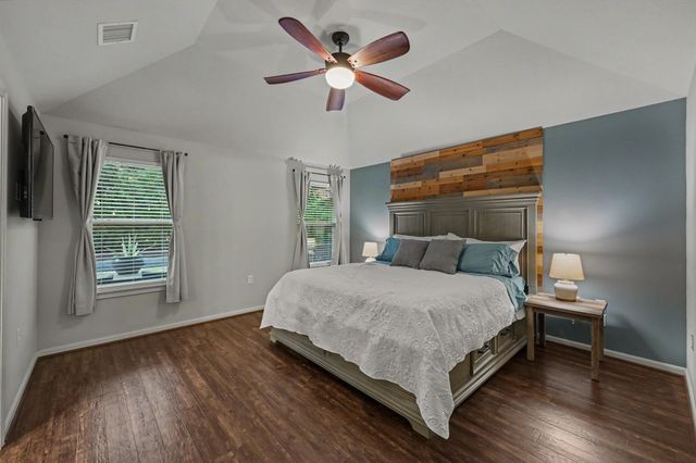 15022 Constellation Circle W, Willis, TX 77318
