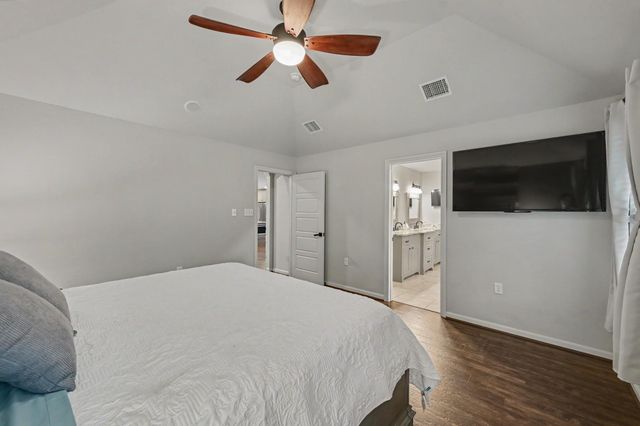 15022 Constellation Circle W, Willis, TX 77318