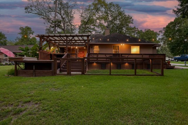 15022 Constellation Circle W, Willis, TX 77318