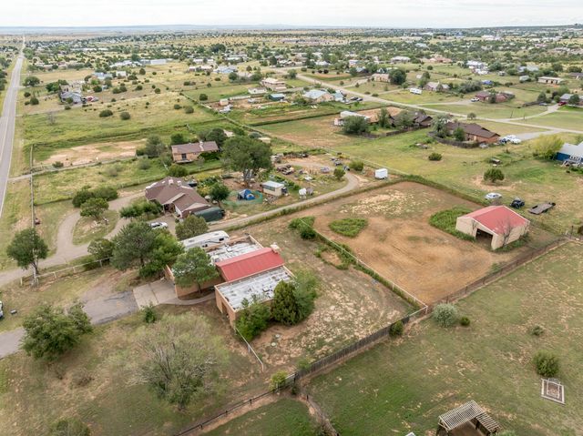 244 DINKLE Road, Edgewood, NM 87015