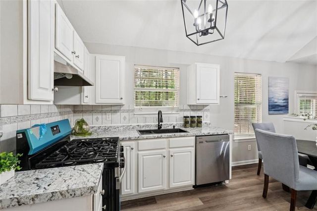 5316 Rolling Meadow Drive, Powder Springs, GA 30127