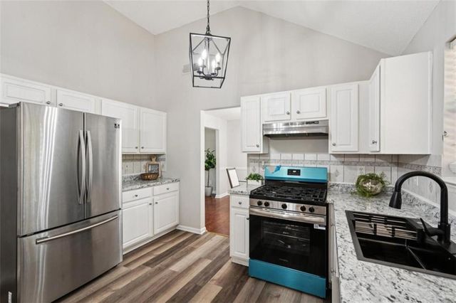 5316 Rolling Meadow Drive, Powder Springs, GA 30127