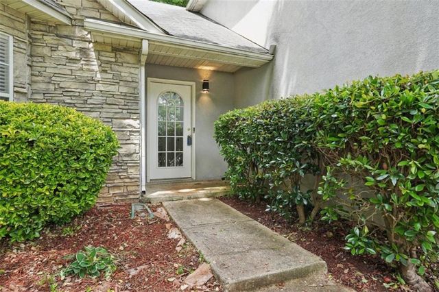 5316 Rolling Meadow Drive, Powder Springs, GA 30127