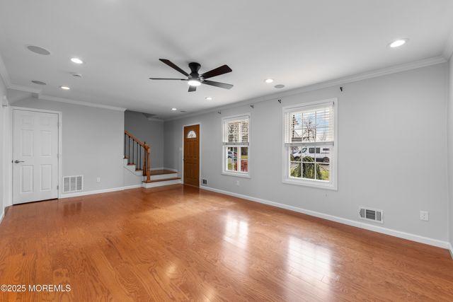 155 Zwolak Court, South Plainfield, NJ 07080