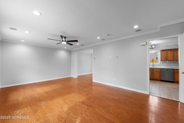 155 Zwolak Court, South Plainfield, NJ 07080