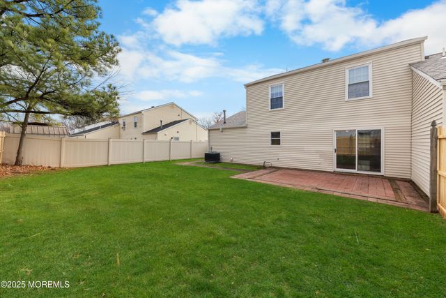 155 Zwolak Court, South Plainfield, NJ 07080