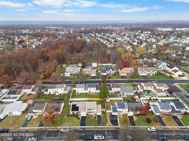 155 Zwolak Court, South Plainfield, NJ 07080