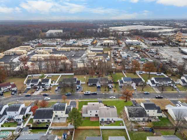 155 Zwolak Court, South Plainfield, NJ 07080