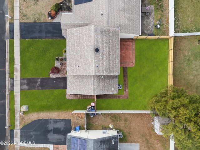 155 Zwolak Court, South Plainfield, NJ 07080