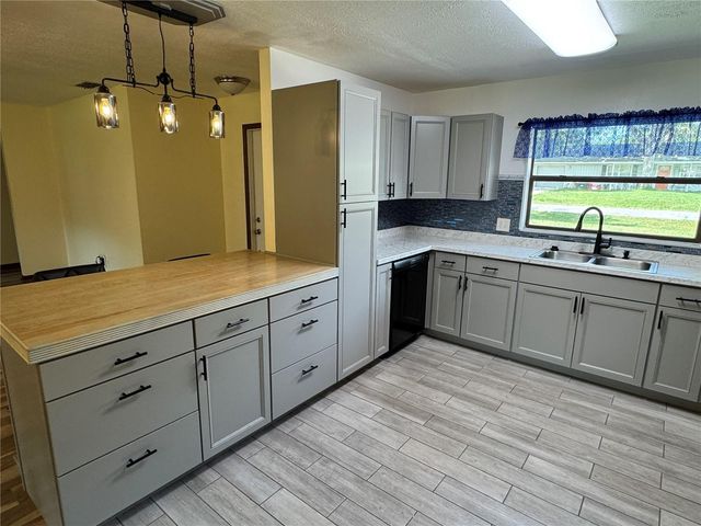 4080 NE 28TH TERRACE, Ocala, FL 34479
