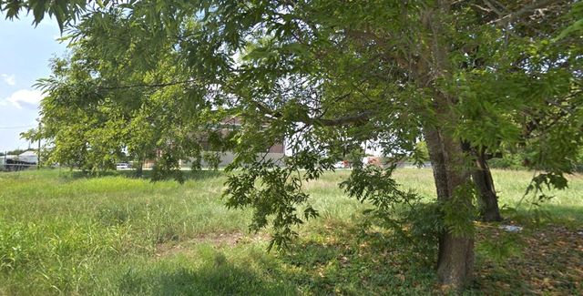 651 E 3rd Street, Lancaster, TX 75146