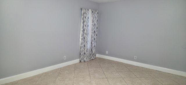 2086 SW 71st Way, Davie, FL 33317