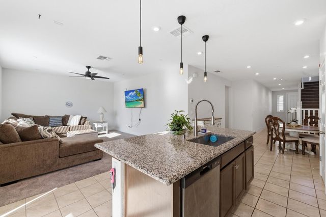 4351 White Fir Loop, Rocklin, CA 95677