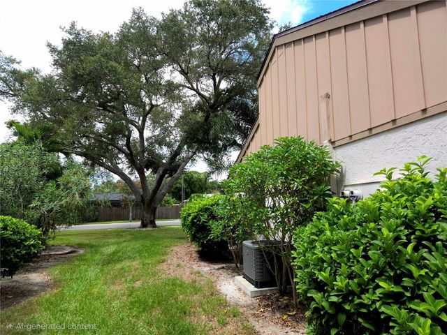 5699 WESTWIND LN, Sarasota, FL 34231