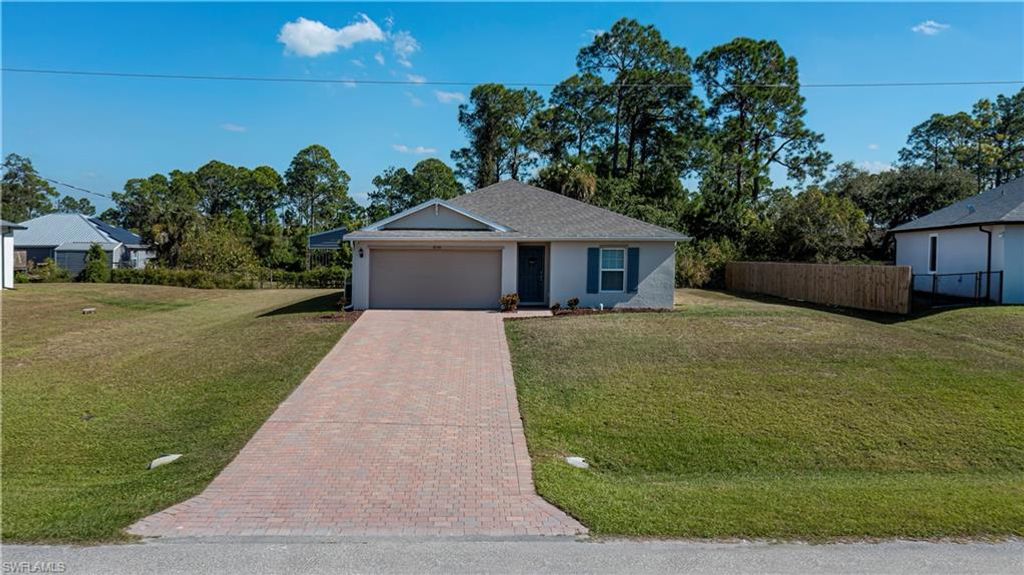 6058 S Moss CIR, LABELLE, FL 33935 — exterior
