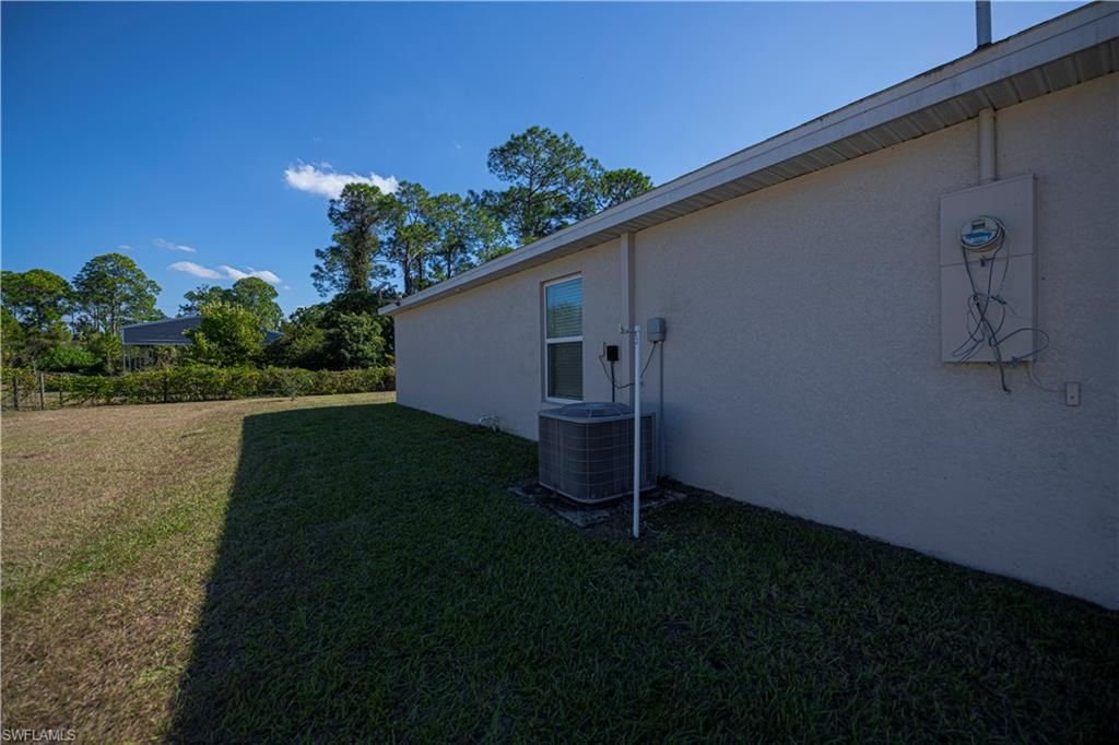 6058 S Moss CIR, LABELLE, FL 33935 — photo 4