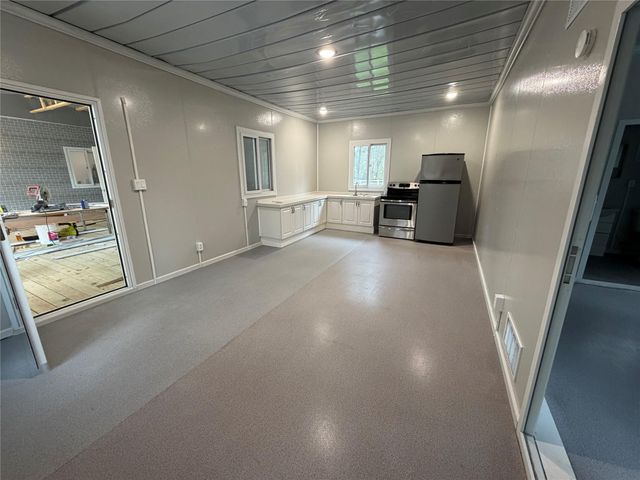 15435 Esther, Conroe, TX 77384