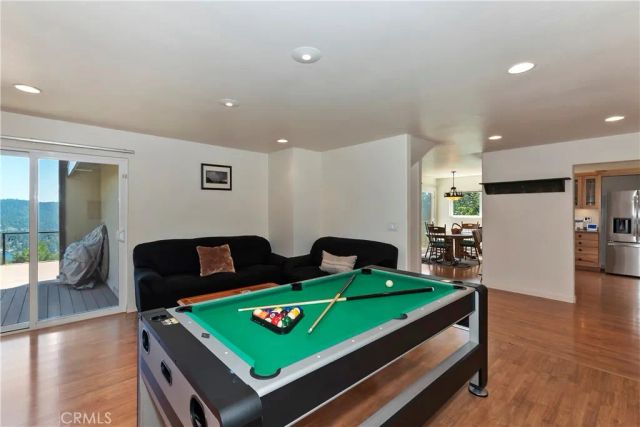 27721 Caribou Drive, Lake Arrowhead, CA 92352