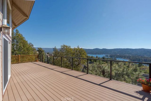 27721 Caribou Drive, Lake Arrowhead, CA 92352