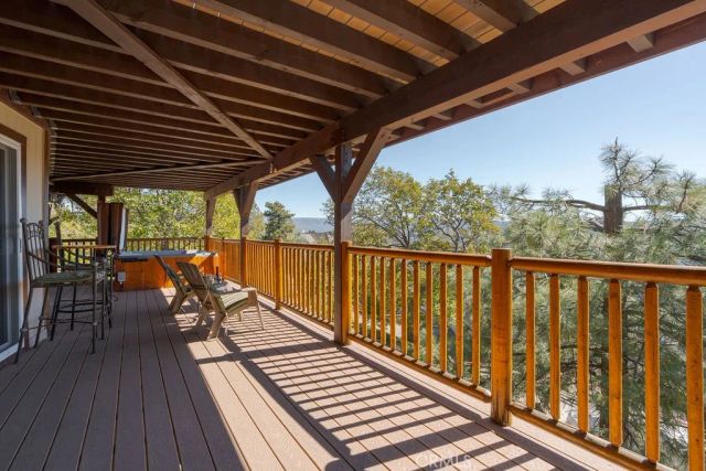 27721 Caribou Drive, Lake Arrowhead, CA 92352