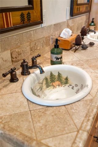 27721 Caribou Drive, Lake Arrowhead, CA 92352