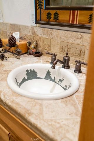 27721 Caribou Drive, Lake Arrowhead, CA 92352