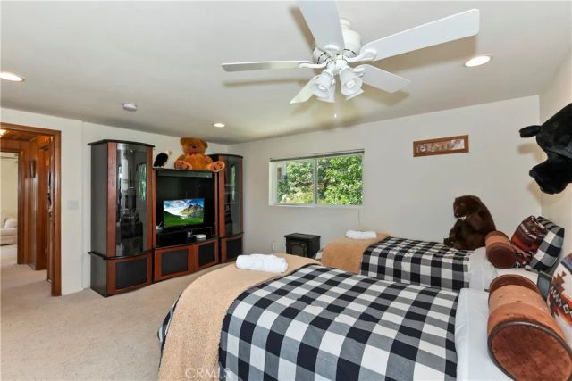 27721 Caribou Drive, Lake Arrowhead, CA 92352