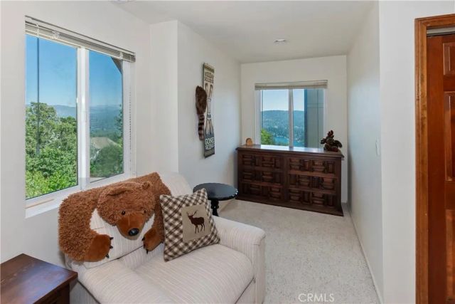 27721 Caribou Drive, Lake Arrowhead, CA 92352