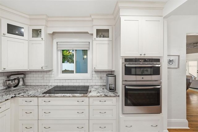 344 W RIO VISTA COURT, Tampa, FL 33604