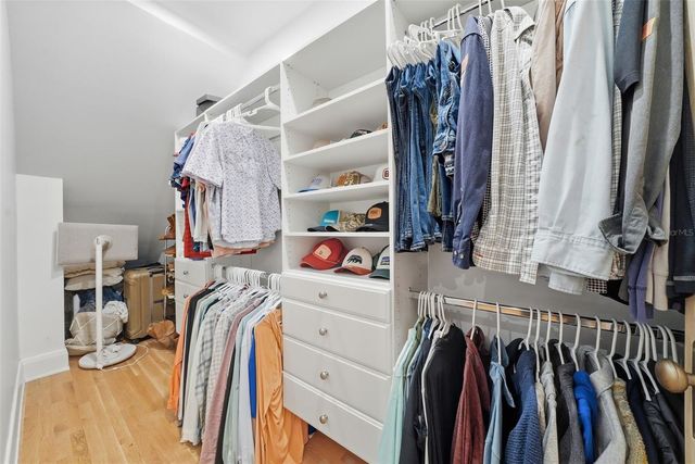 344 W RIO VISTA COURT, Tampa, FL 33604