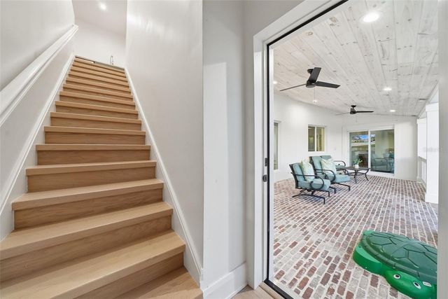 344 W RIO VISTA COURT, Tampa, FL 33604