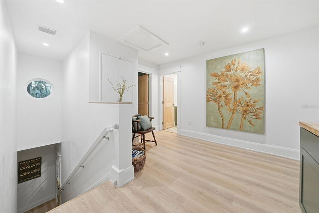 344 W RIO VISTA COURT, Tampa, FL 33604