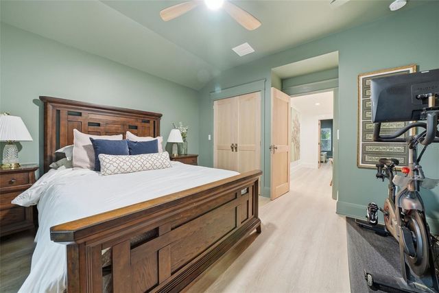 344 W RIO VISTA COURT, Tampa, FL 33604