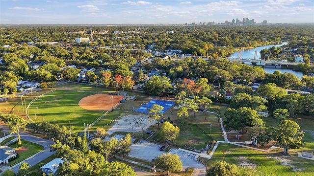 344 W RIO VISTA COURT, Tampa, FL 33604