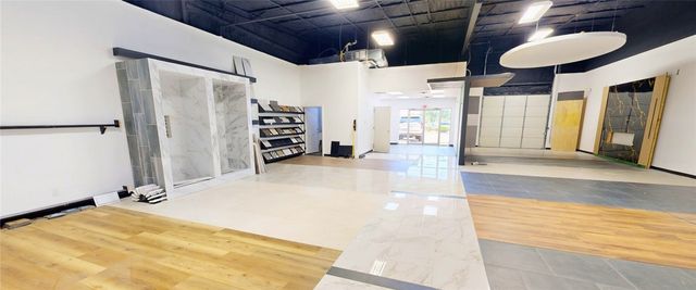 1719 W Acorn Drive, Rogers, AR 72758