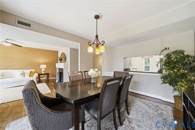 9214 Groundhog Dr, Chesterfield, VA 23235