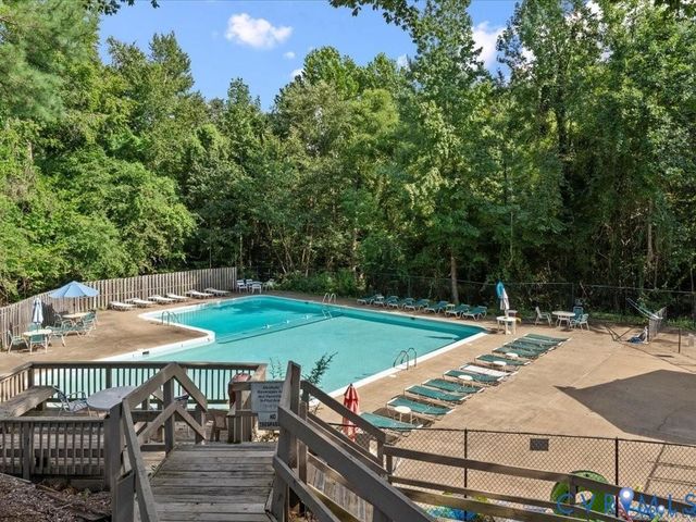 9214 Groundhog Dr, Chesterfield, VA 23235