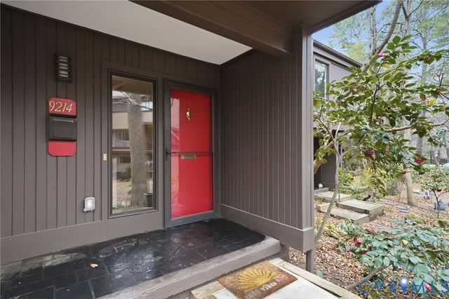 9214 Groundhog Dr, Chesterfield, VA 23235